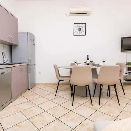 公寓 Kiara Near The Dolac