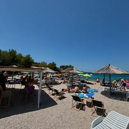 아파트 Kiara Near The